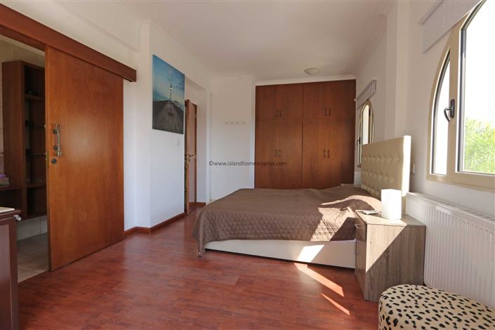 Image No.20-Villa / Détaché de 6 chambres à vendre à Paralimni