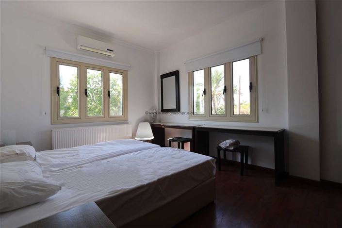 Image No.27-Villa / Détaché de 6 chambres à vendre à Paralimni