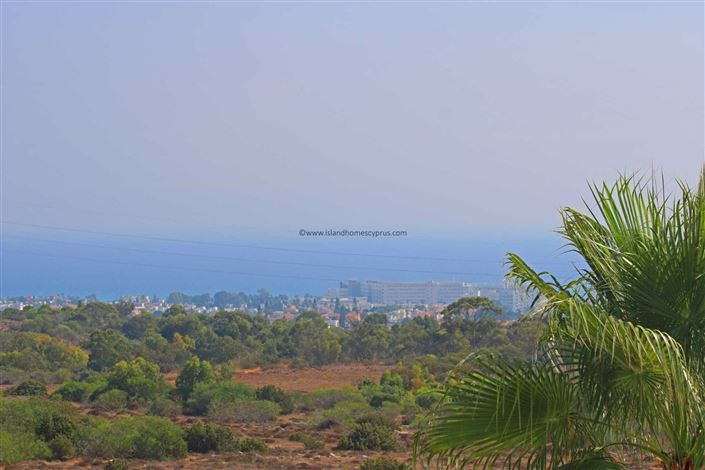 Image No.5-Villa / Détaché de 6 chambres à vendre à Paralimni