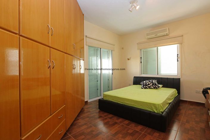 Image No.16-3 Bed Villa / Detached for sale