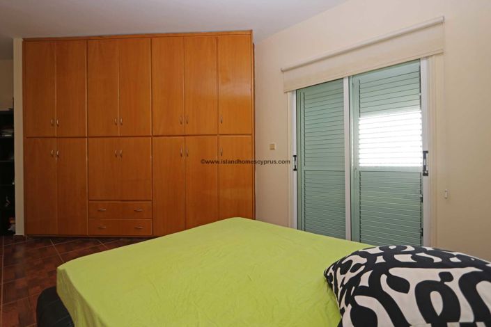 Image No.17-3 Bed Villa / Detached for sale