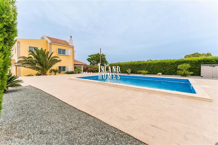 Image No.32-4 Bed Villa / Detached for sale