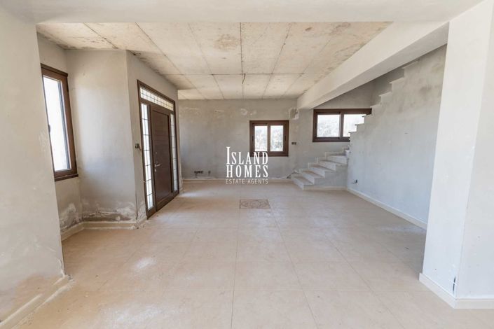 Image No.15-Villa / Détaché de 4 chambres à vendre à Paralimni