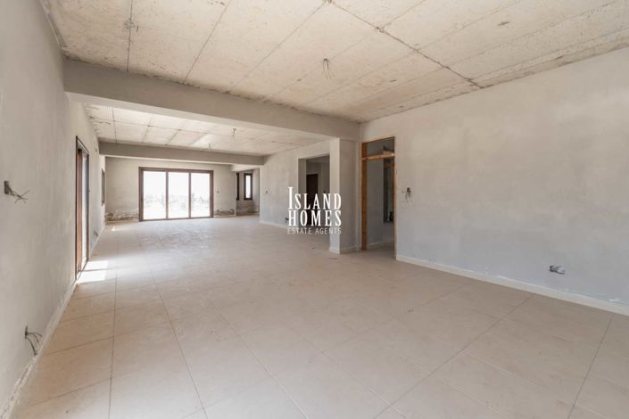 Image No.5-Villa / Détaché de 4 chambres à vendre à Paralimni