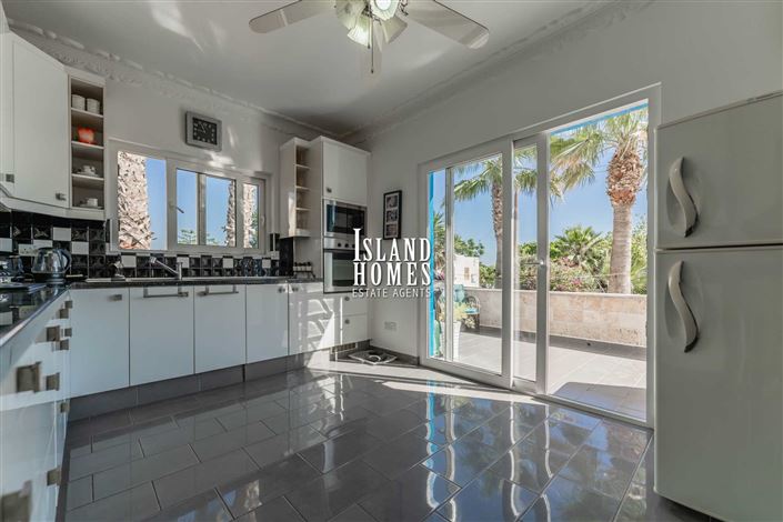 Image No.19-Villa / Détaché de 3 chambres à vendre à Pernera