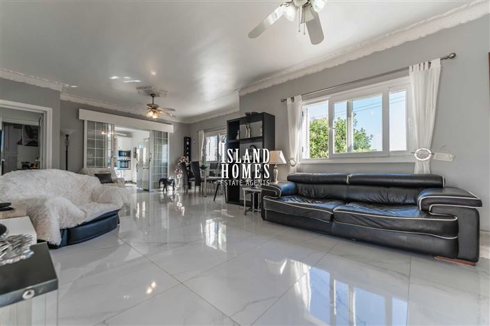 Image No.4-Villa / Détaché de 3 chambres à vendre à Pernera