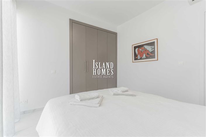 Image No.16-5 Bed Villa / Detached for sale