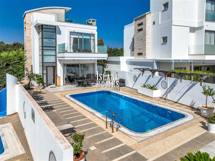 Image No.25-Villa / Détaché de 5 chambres à vendre à Protaras