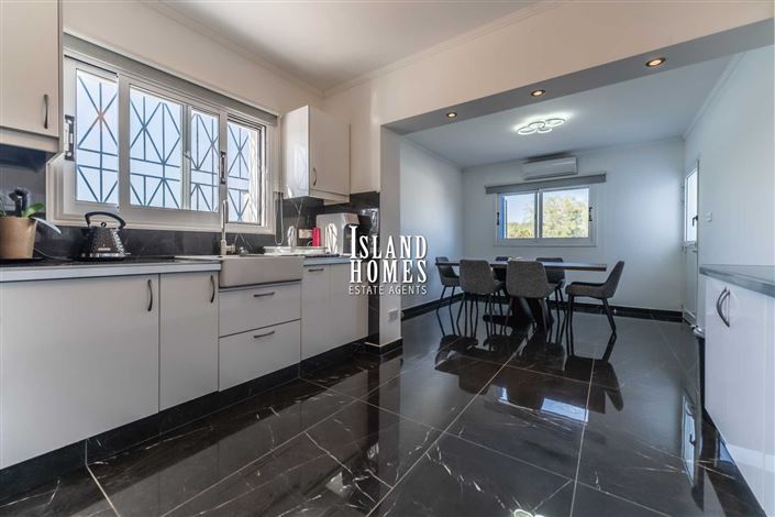 Image No.12-Villa / Détaché de 4 chambres à vendre à Protaras