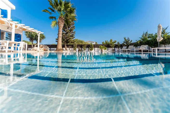 Image No.3-Villa / Détaché de 4 chambres à vendre à Protaras