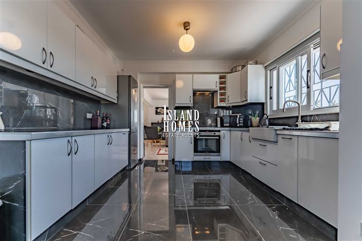 Image No.5-Villa / Détaché de 4 chambres à vendre à Protaras