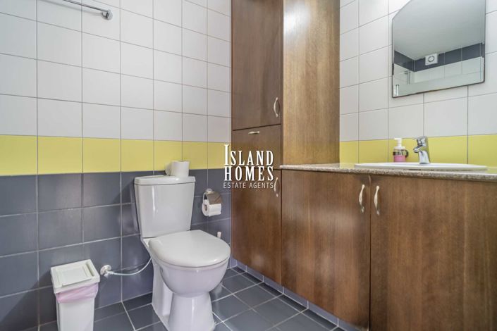 Image No.24-3 Bed Apartment for sale