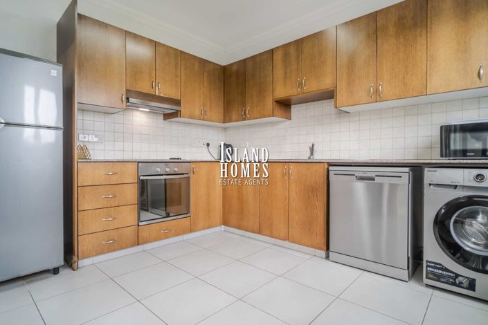 Image No.6-3 Bed Apartment for sale