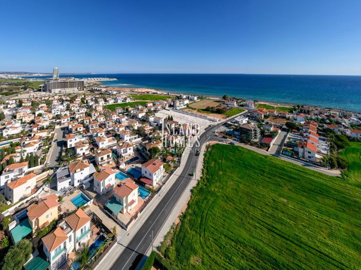 Image No.17-3 Bed Villa / Detached for sale