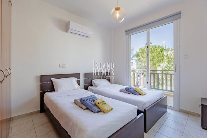 Image No.22-3 Bed Villa / Detached for sale