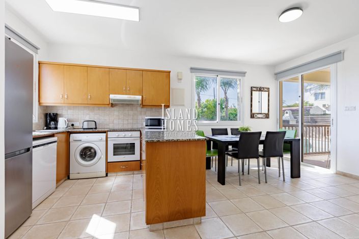 Image No.6-3 Bed Villa / Detached for sale