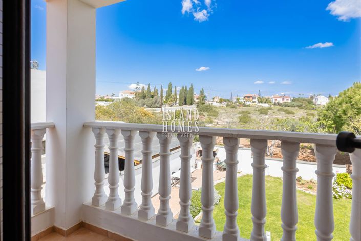 Image No.26-5 Bed Villa / Detached for sale