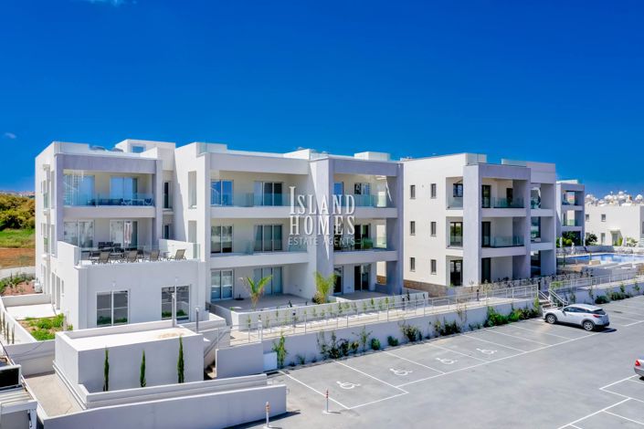 Image No.18-2 Bed Apartment for sale