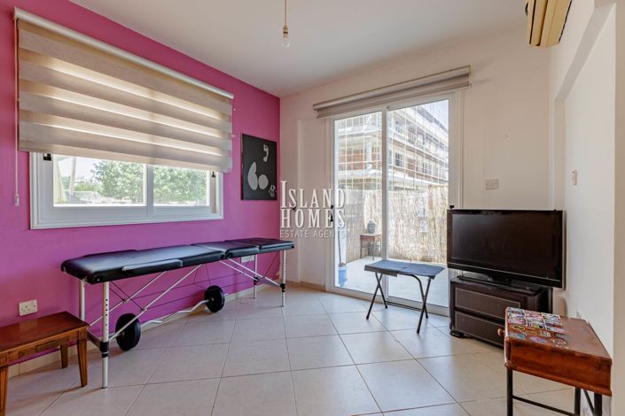 Image No.14-2 Bed Apartment for sale