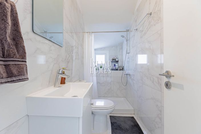 Image No.14-Villa / Détaché de 4 chambres à vendre à Paralimni