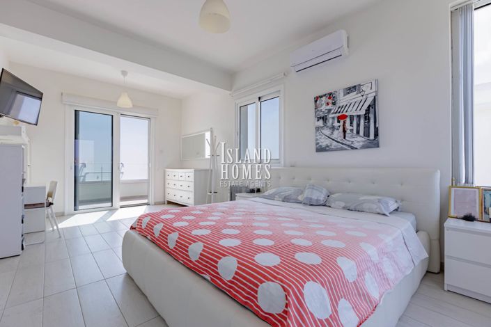 Image No.15-Villa / Détaché de 4 chambres à vendre à Paralimni