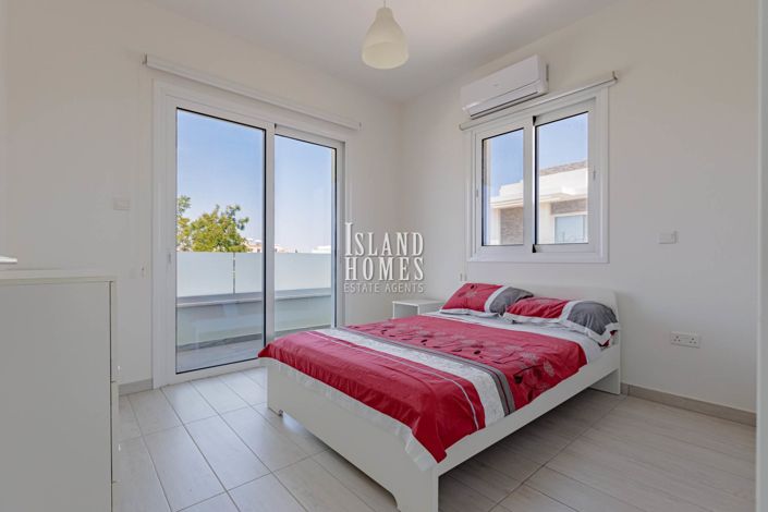 Image No.21-Villa / Détaché de 4 chambres à vendre à Paralimni