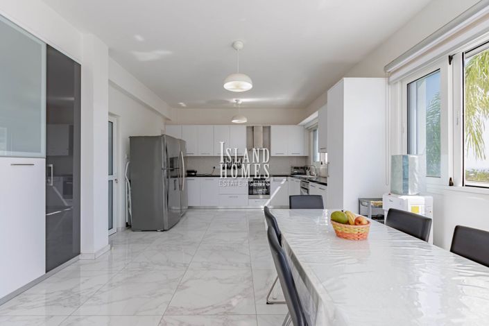 Image No.10-Villa / Détaché de 4 chambres à vendre à Paralimni