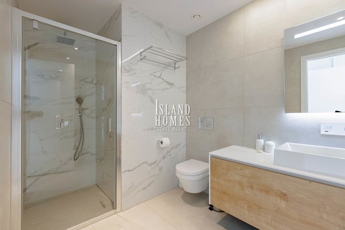 Image No.19-2 Bed Apartment for sale