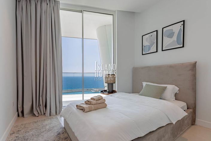 Image No.18-3 Bed Apartment for sale