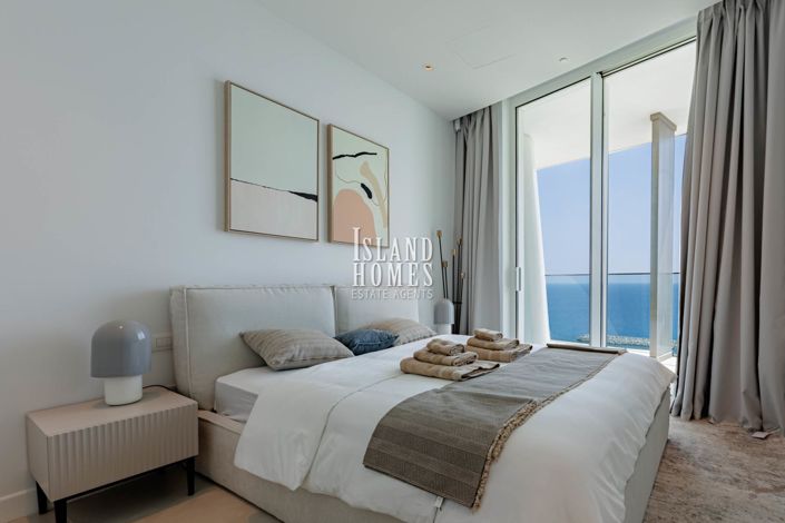 Image No.25-3 Bed Apartment for sale