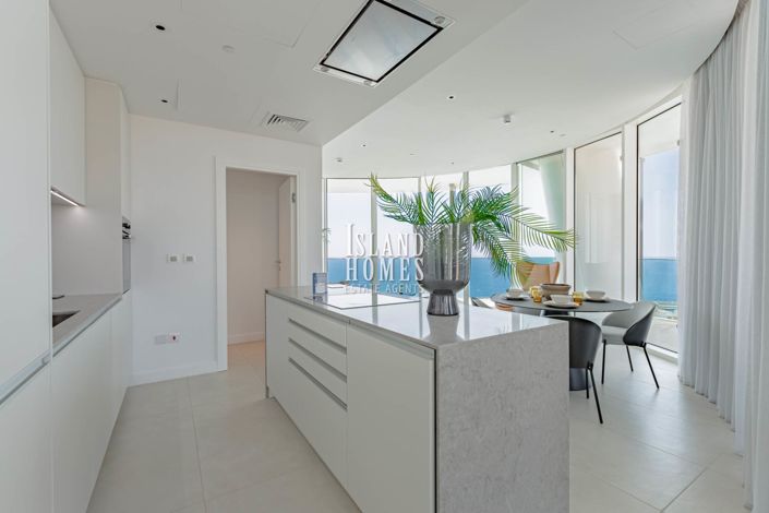 Image No.6-3 Bed Apartment for sale