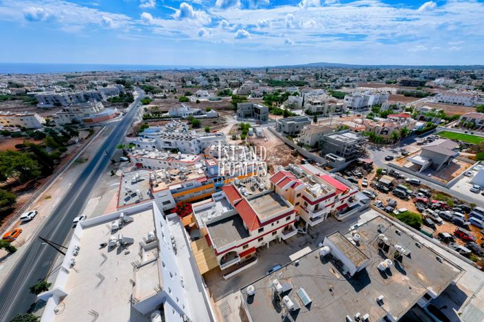 Image No.17-2 Bed Apartment for sale