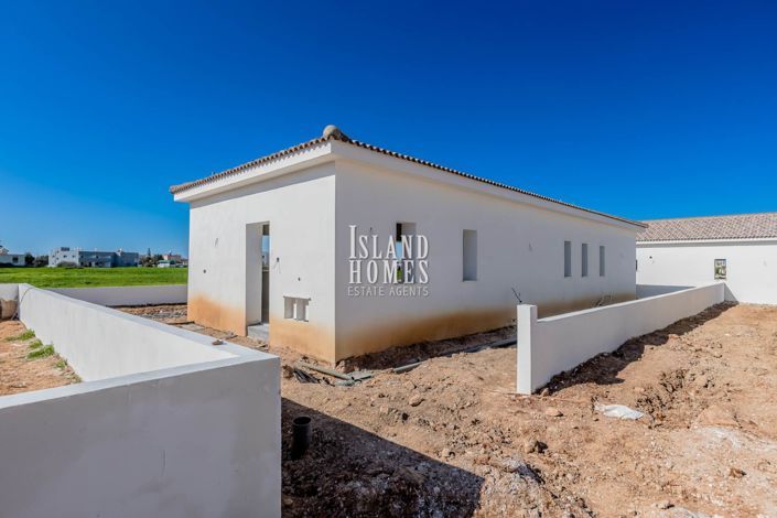 Image No.3-2 Bed Property for sale