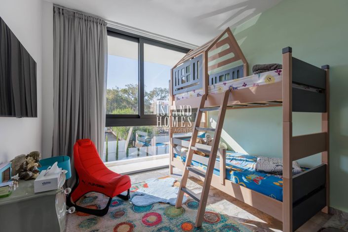 Image No.16-4 Bed Villa / Detached for sale