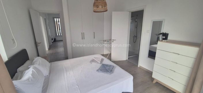 Image No.16-3 Bed Villa / Detached for sale