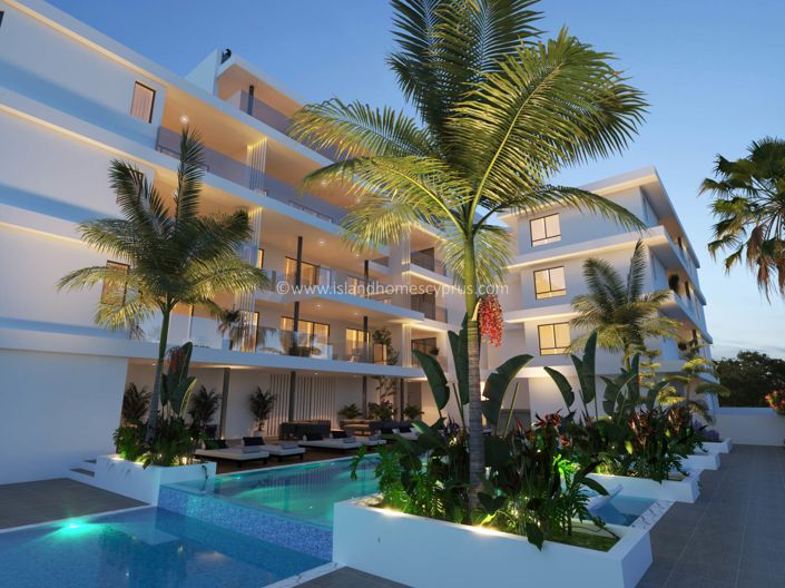 Image No.8-2 Bed Apartment for sale