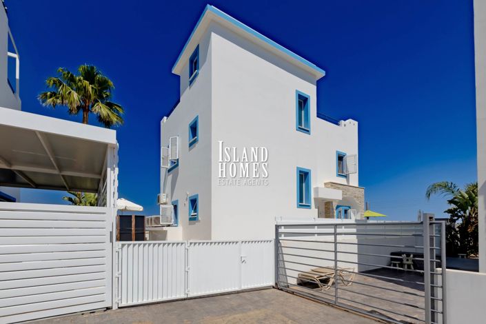 Image No.22-5 Bed Villa / Detached for sale