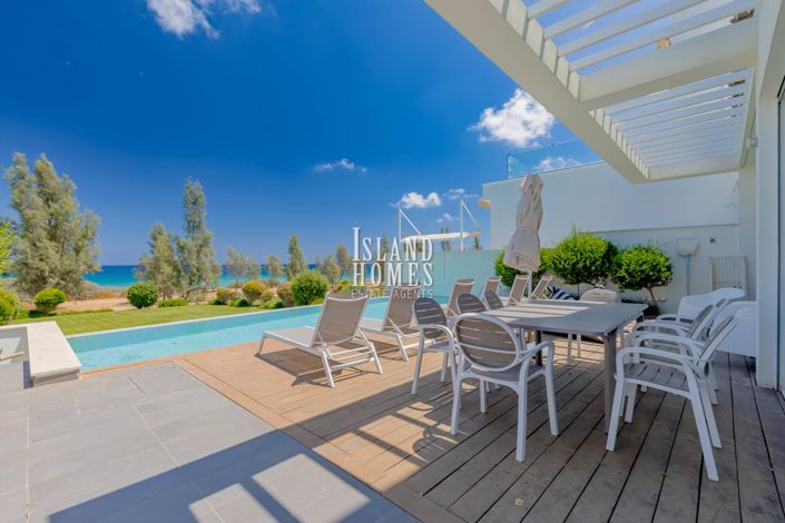 Image No.21-4 Bed Villa / Detached for sale