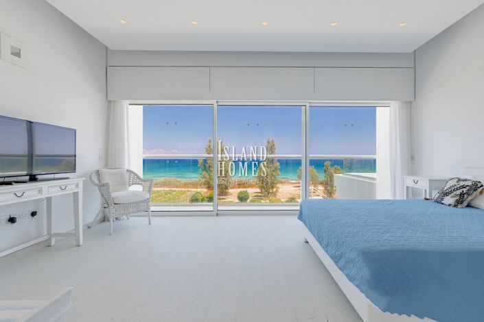 Image No.23-4 Bed Villa / Detached for sale