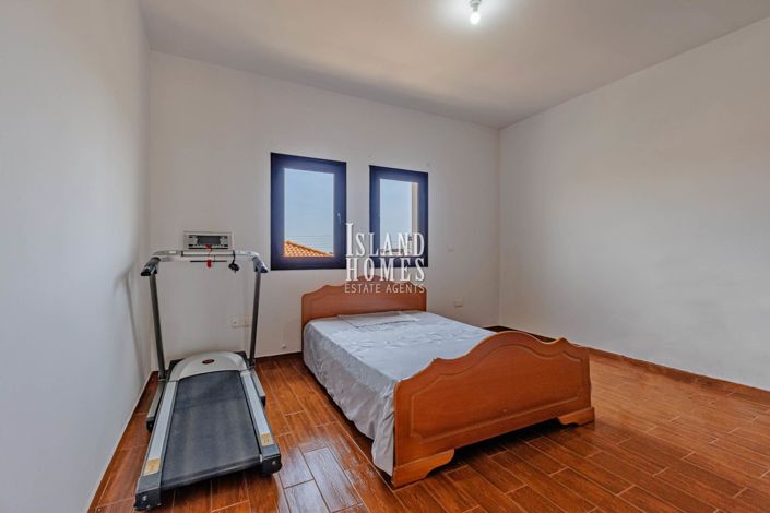 Image No.29-4 Bed Villa / Detached for sale