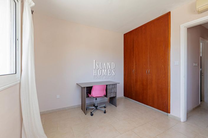 Image No.29-3 Bed Villa / Detached for sale