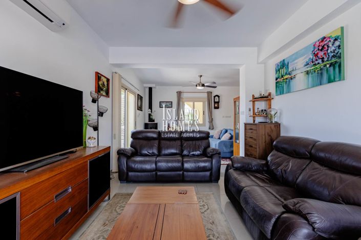 Image No.11-Villa / Détaché de 4 chambres à vendre à Vrysoules