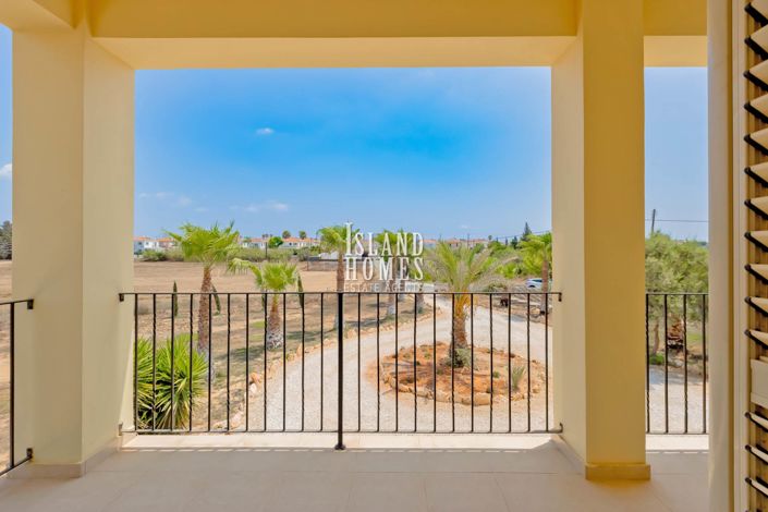 Image No.31-Villa / Détaché de 4 chambres à vendre à Vrysoules