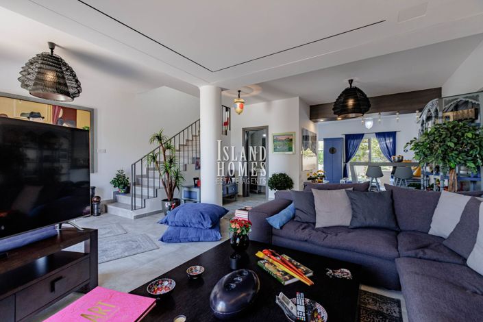 Image No.11-3 Bed Villa for sale