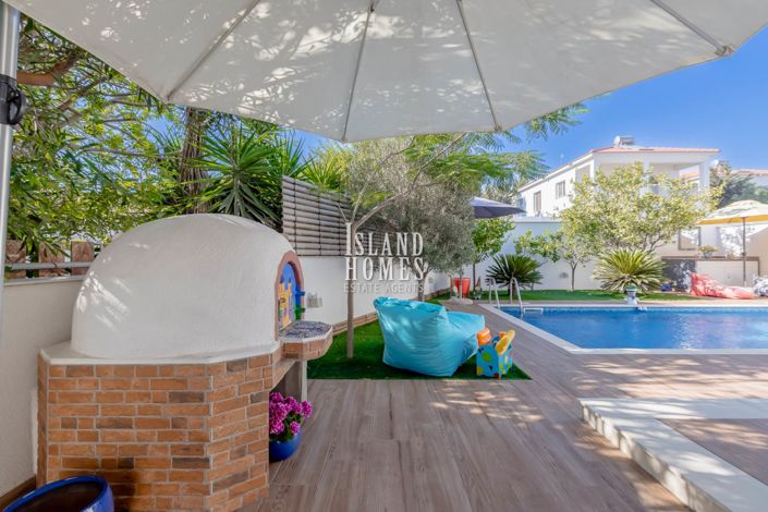 Image No.22-3 Bed Villa for sale