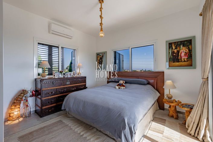 Image No.25-3 Bed Villa for sale