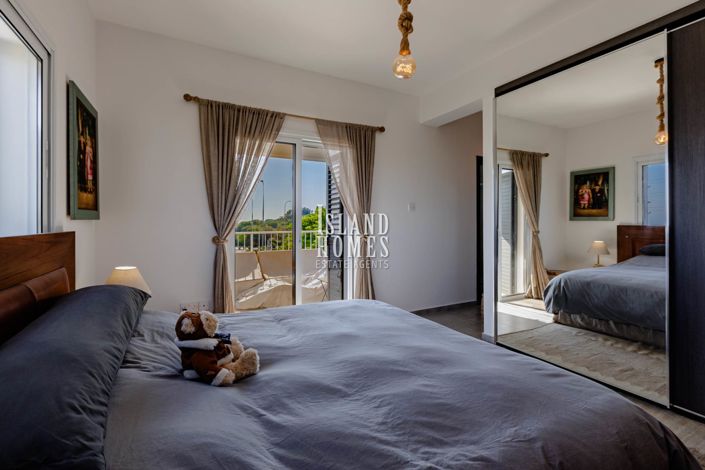 Image No.26-3 Bed Villa for sale