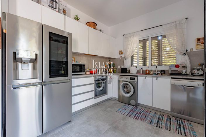 Image No.7-3 Bed Villa for sale