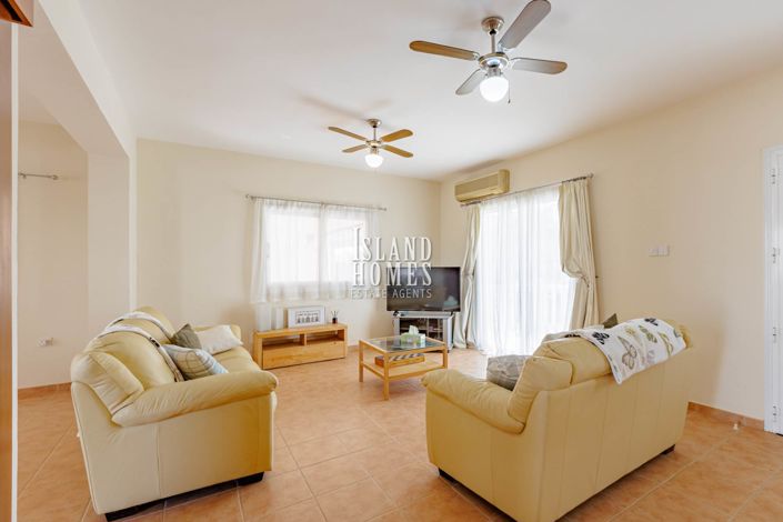 Image No.5-3 Bed Villa for sale