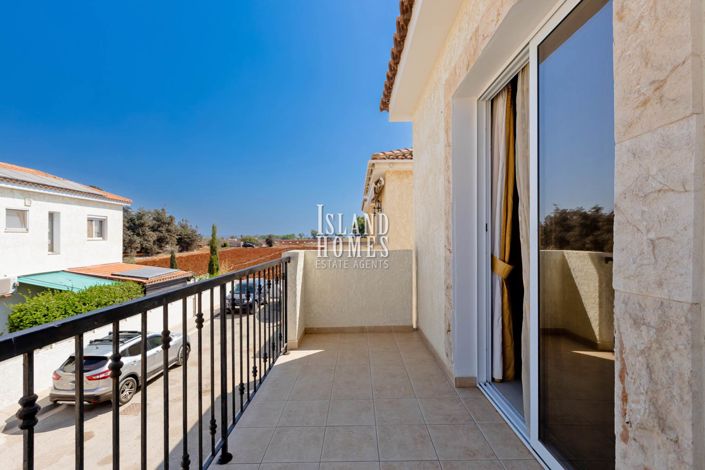 Image No.22-3 Bed Villa for sale